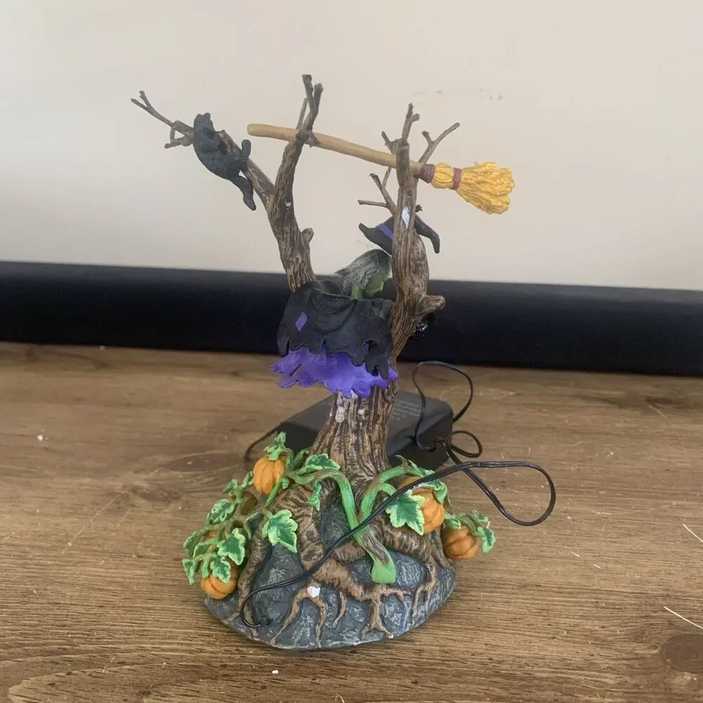 Dept 56 Village Accessories Witch Crash 56.53056 Head Doesn’t Spin Parts Only